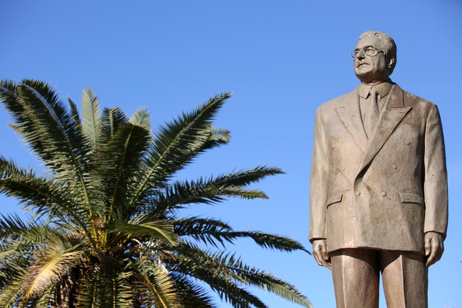 Ploče - Spomenik Franji Tuđmanu