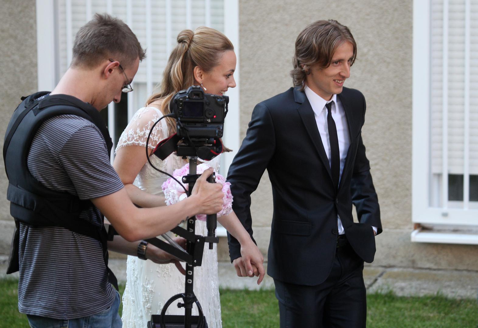 Modrić se i danas sjeća ratnih godina, ali svoje djetinjstvo ne opisuje samo kroz teškoće.