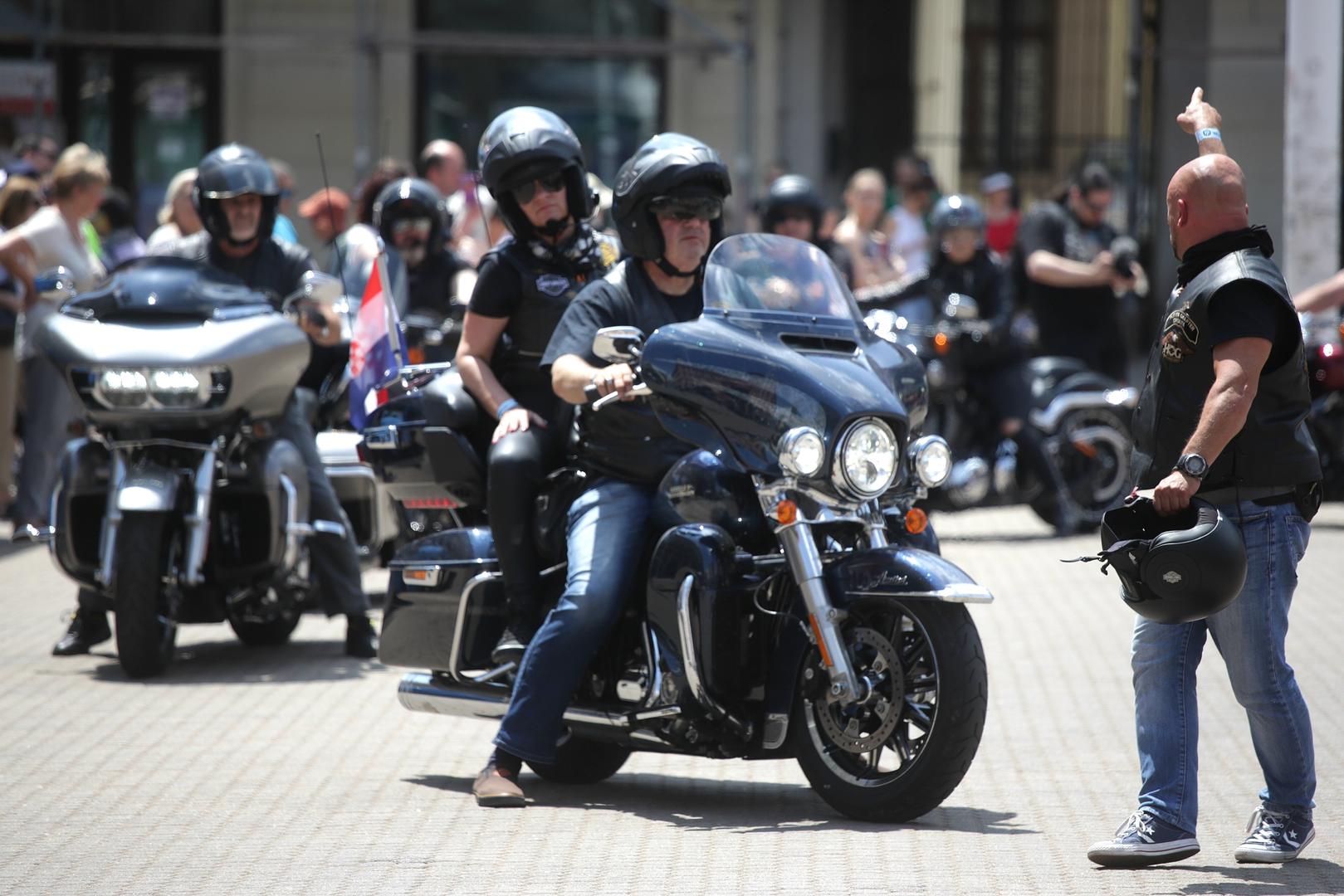 Vlasnici su sa svojim ljepotanima na dva kotača stigli iz svih nam susjednih zemalja na drugo izdanje Harley Davidson Rallyja kojeg je povodom 18. obljetnice postojanja organizirala udruga "Pleter Chapters Croatia"

