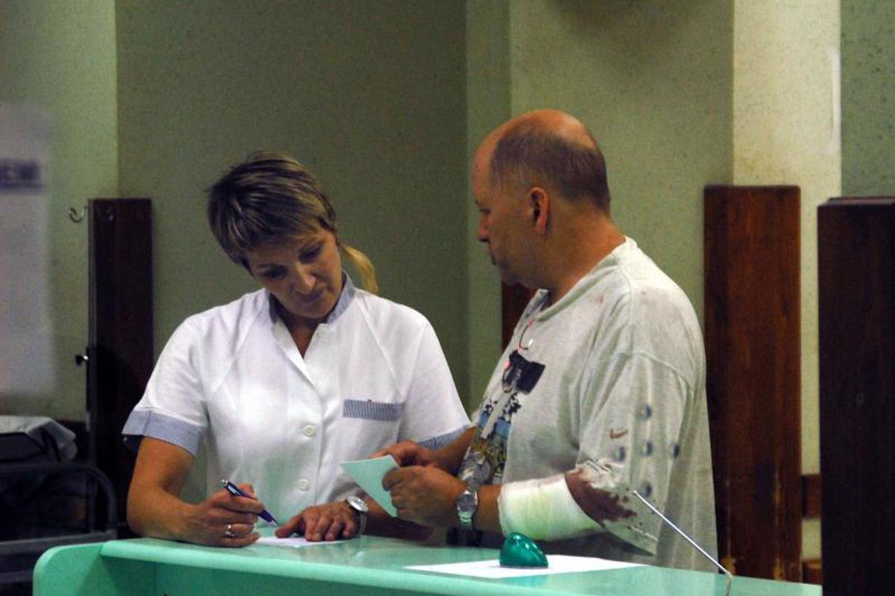 prevrnuo se autobus u istri (1)