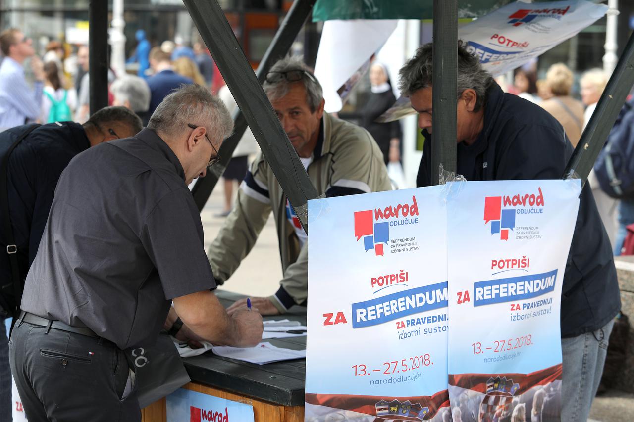 Zagreb: Građani daju potpise za referendum o izbornom sustavu i otkazivanju Istanbulske konvencije
