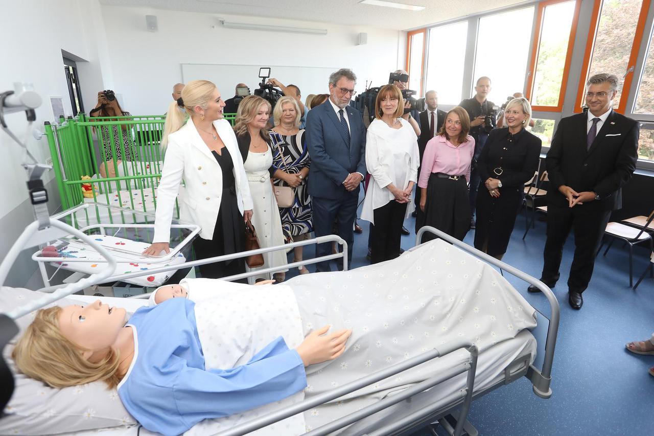Karlovac: Premijer Andrej Plenkovi? na otvorenju Medicinske škole u Karlovcu