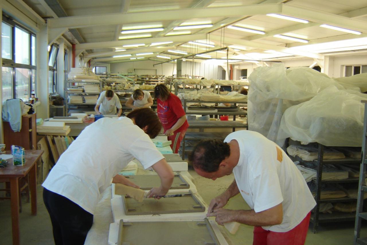 'Zagorje, Bedekovcina, nakn 120 godina tradicije proizvodnje u Bedekovcini, u Zagorki razmisljanju o selidbi proizvodnje u Srbiju, snimio: Mladen Kukas'