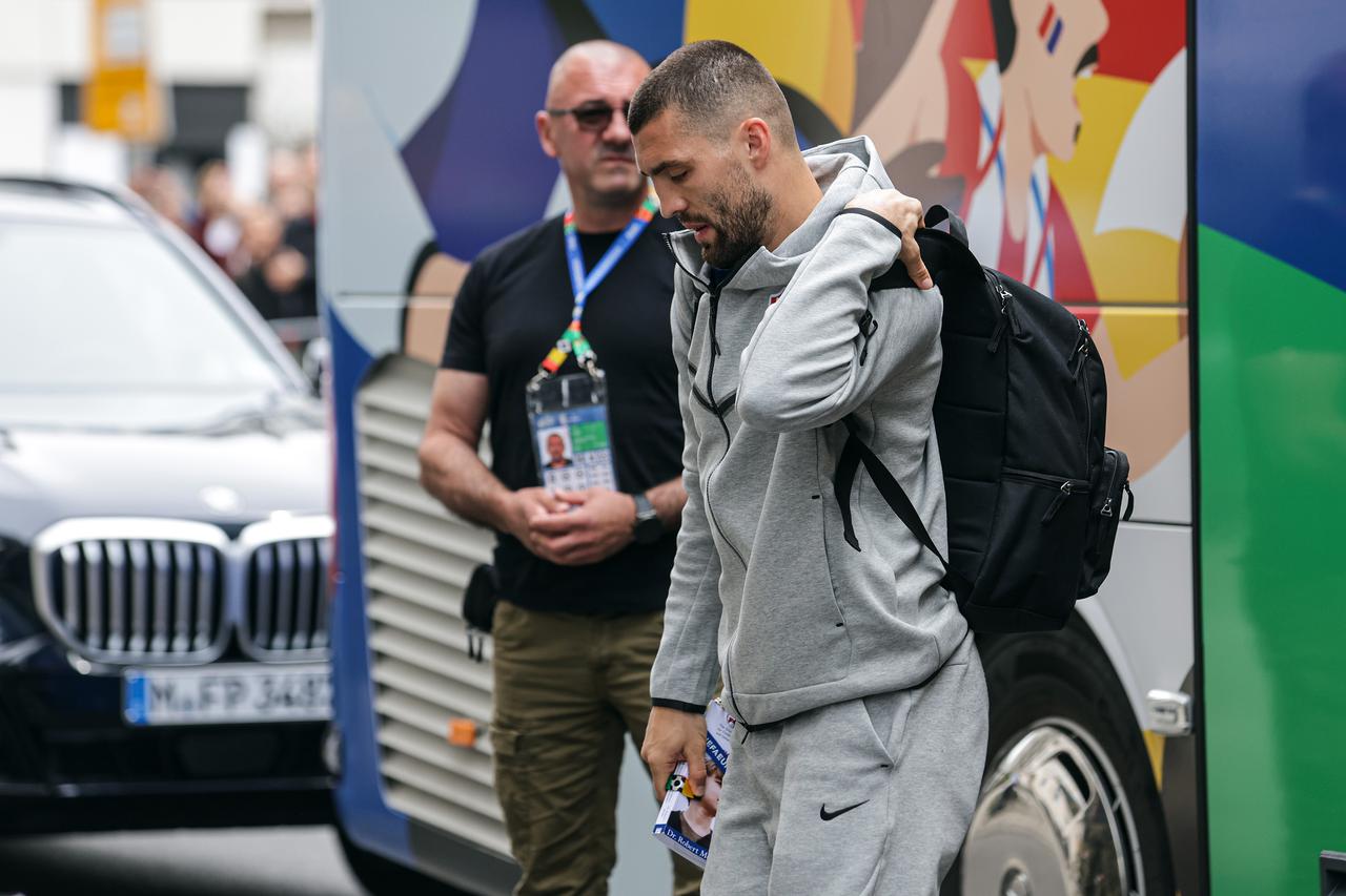 Vatreni doputovali u Berlin uoči sutrašnjeg susreta sa Španjolskom