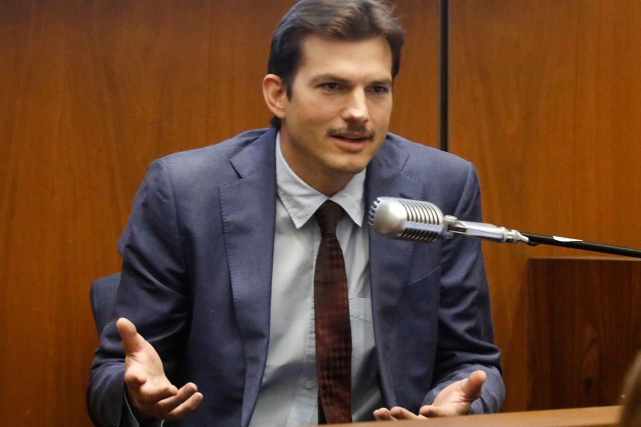 Ashton Kutcher na suđenju