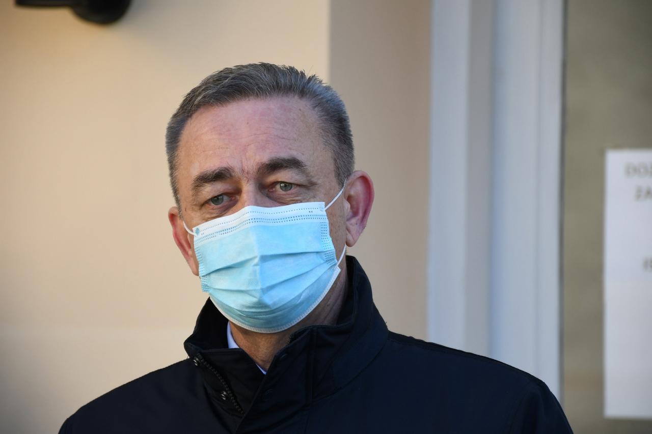 Stožer Koprivničko-križevačke županije objasnio cijepljenje župana preko reda