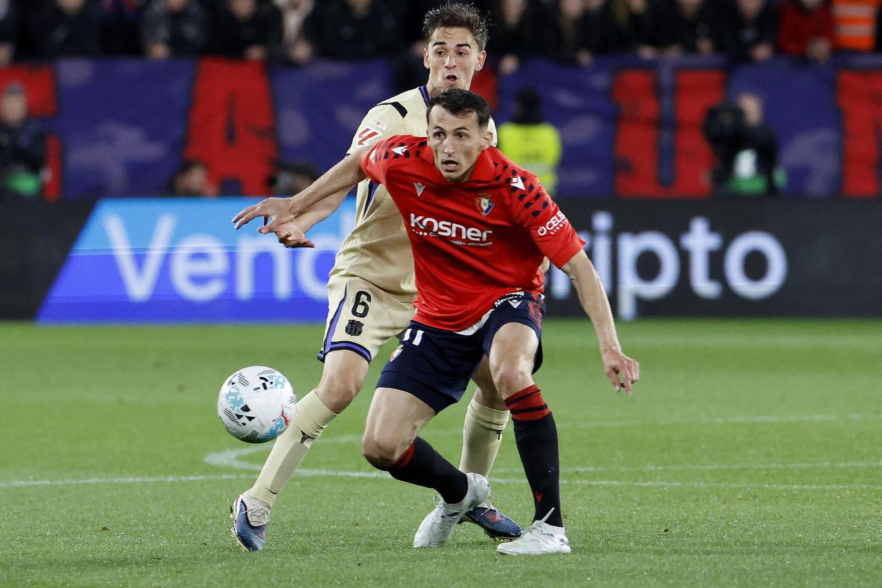 LaLiga - Osasuna v FC Barcelona