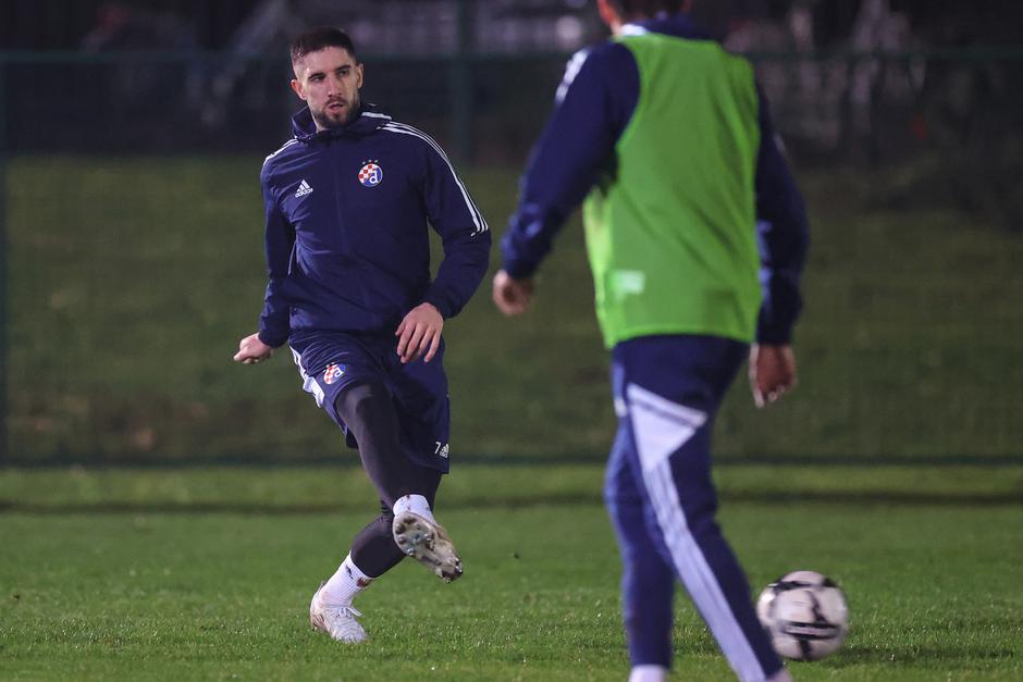 Rovinj: Nogometaši Dinama odradili trening