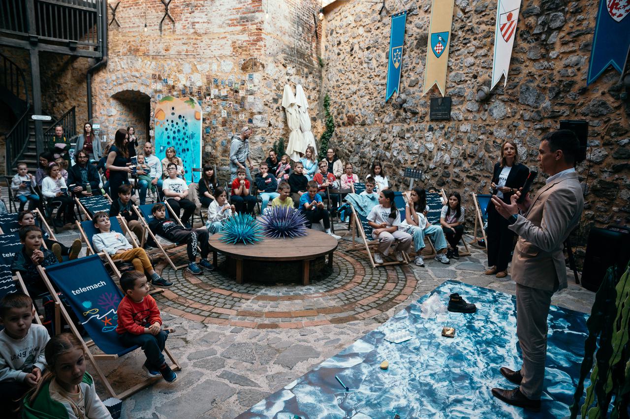 Edukativna predstava „Sretno more“