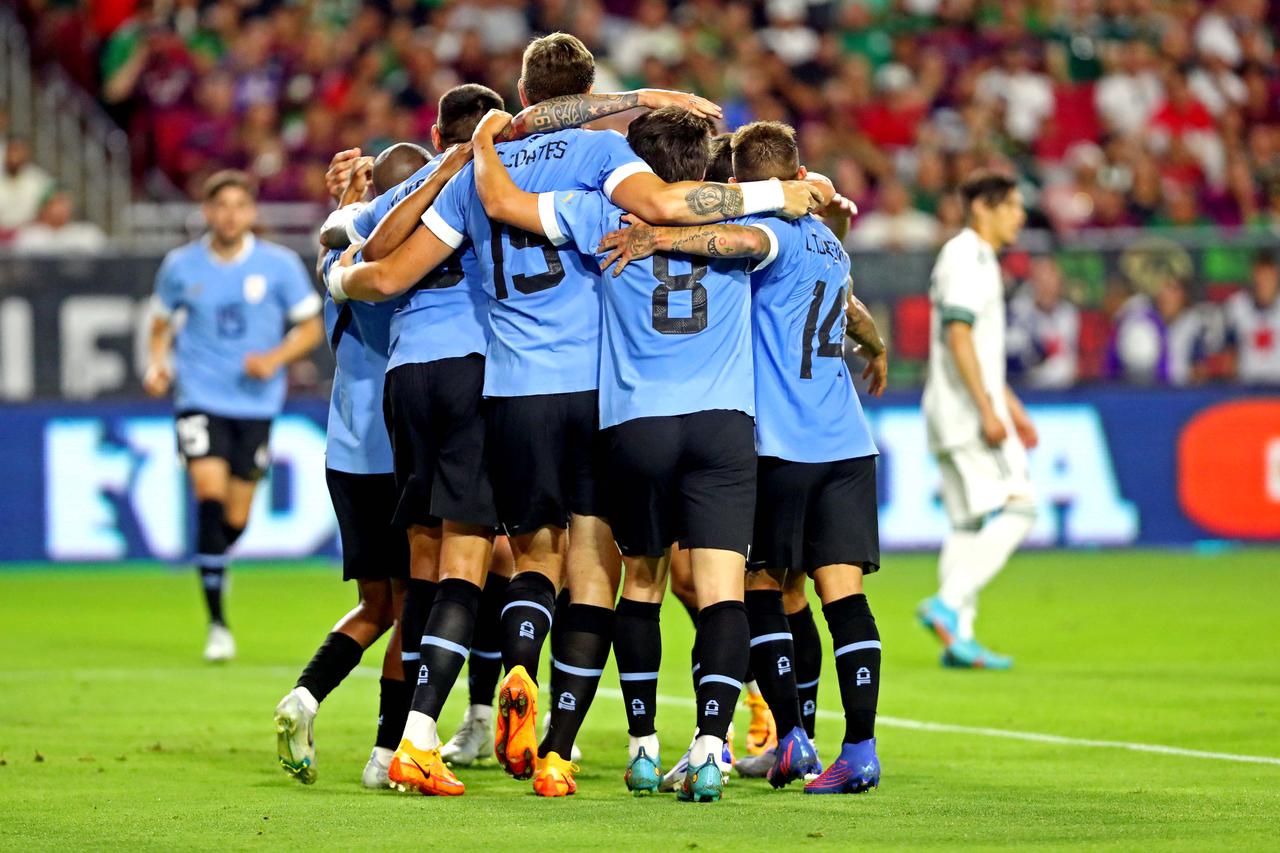 Soccer: MexTour-Uruguay at Mexico