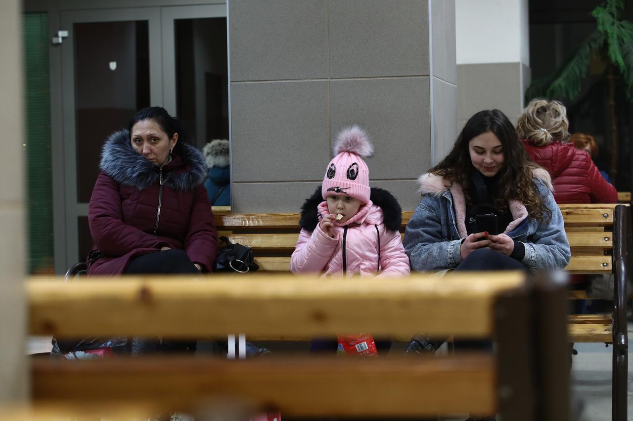 Izbjeglice iz Ukrajine stigle u Mađarsku