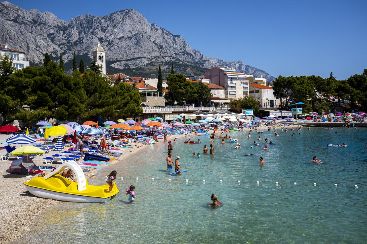 Promajna: Turisticka patrola Vecernjeg lista