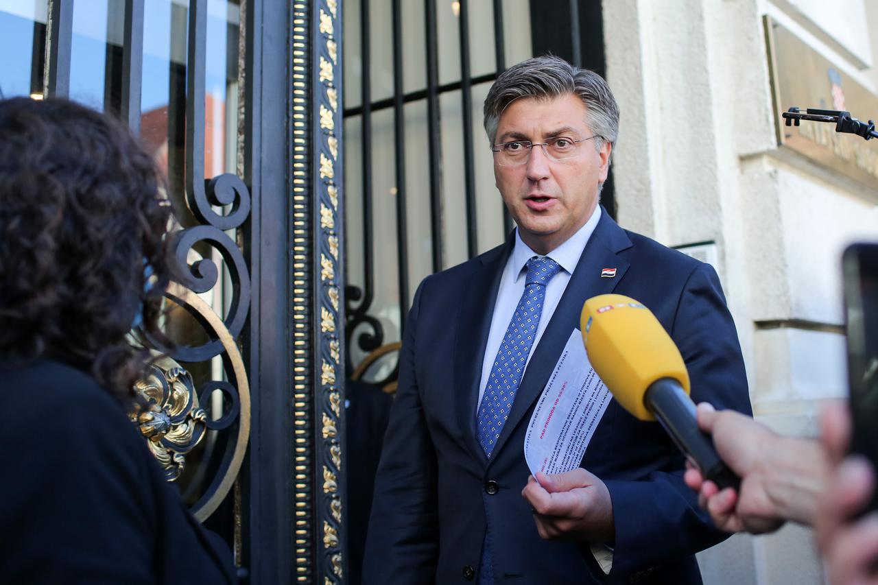 Zagreb: Andrej Plenković dolazi na 2. izvanrednu sjednicu Sabora
