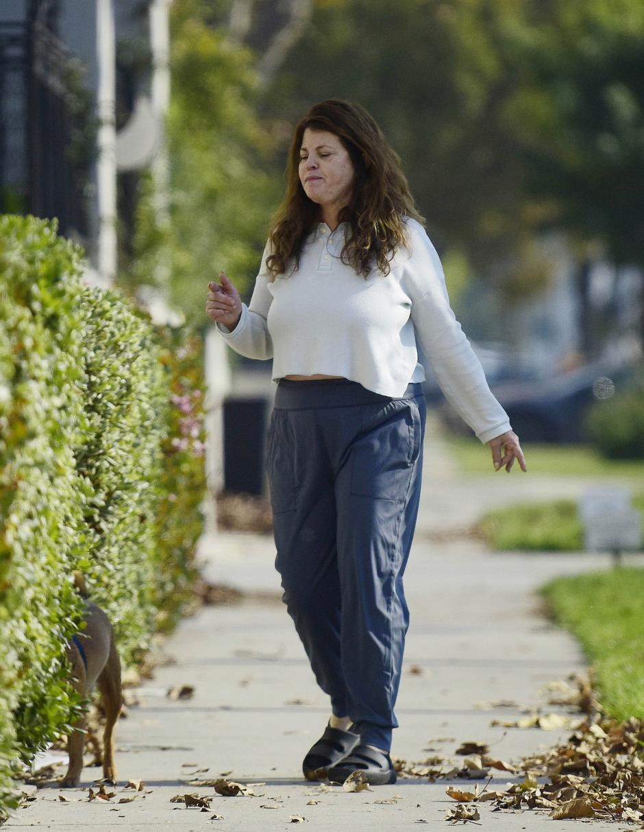 Yasmine Bleeth