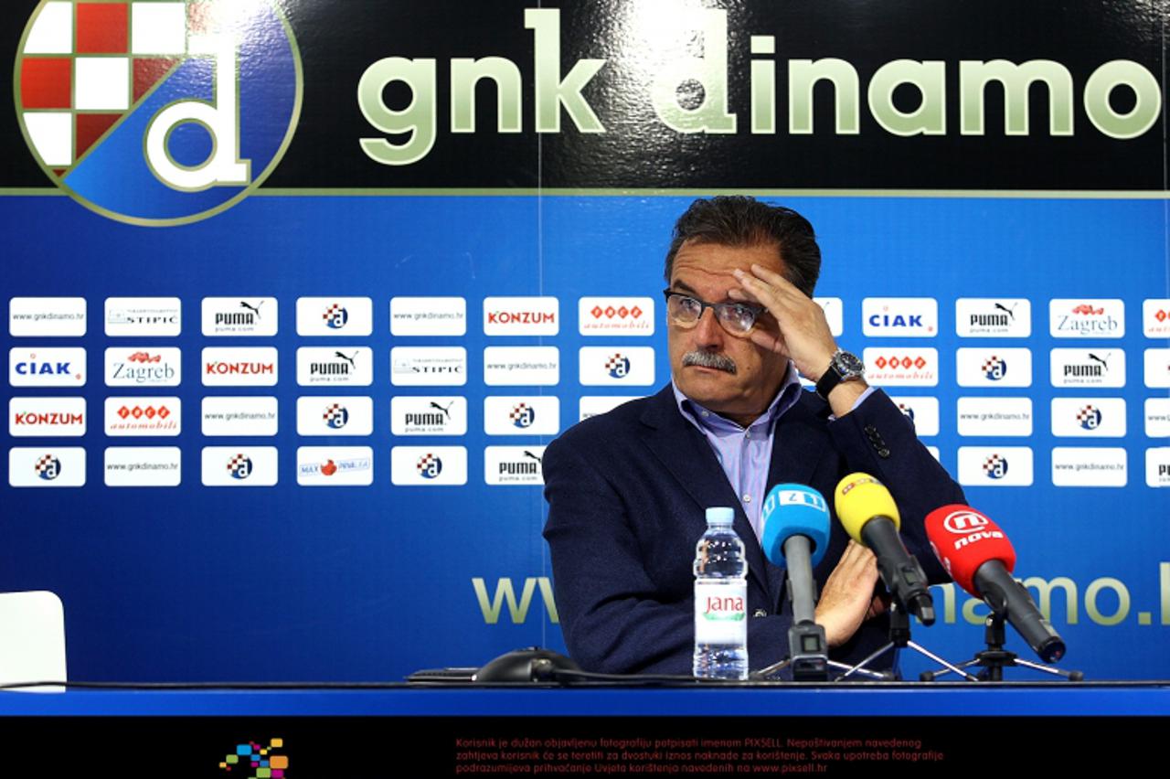 '06.03.2012., Zagreb - Konferencija za novinare GNK Dinama. Trener GNK Dinama Ante Cacic.  Photo: Goran Stanzl/PIXSELL'