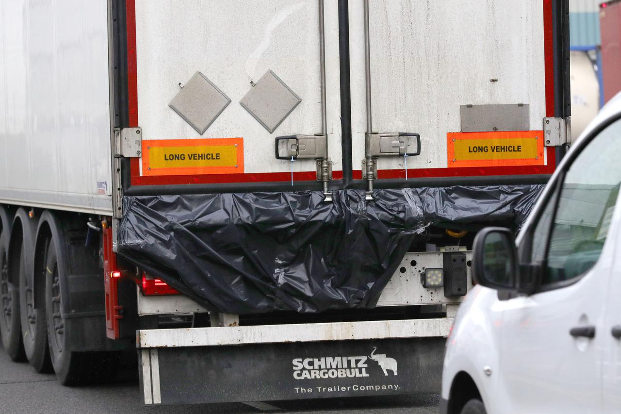 Migranti pronađeni mrtvi u kamionu