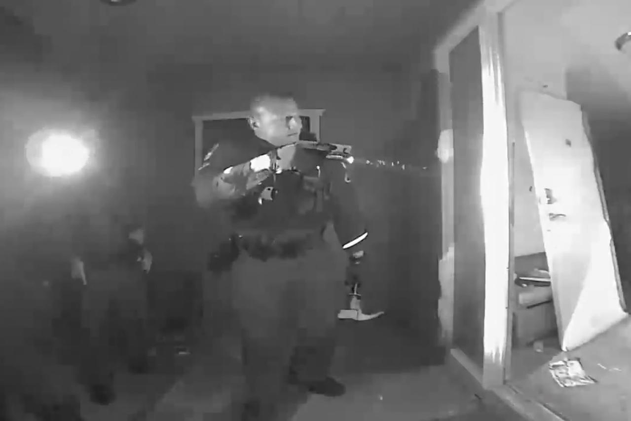 Policija provalila da spasi dijete