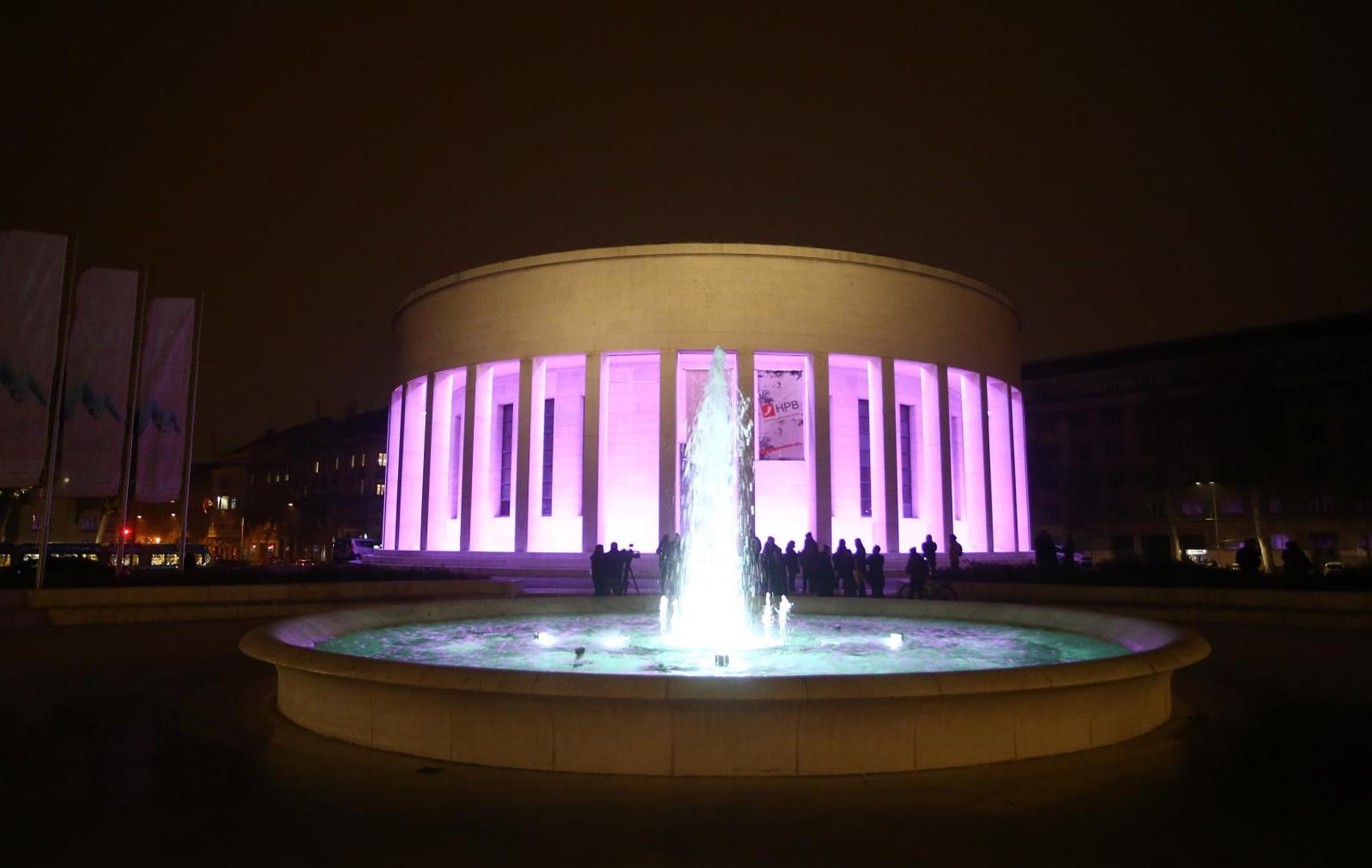 09.11.2020., Zagreb -  Antifasisticka liga RH organizirala skup sjecanja na Kristalnu noc.
Photo: Matija Habljak/PIXSELL