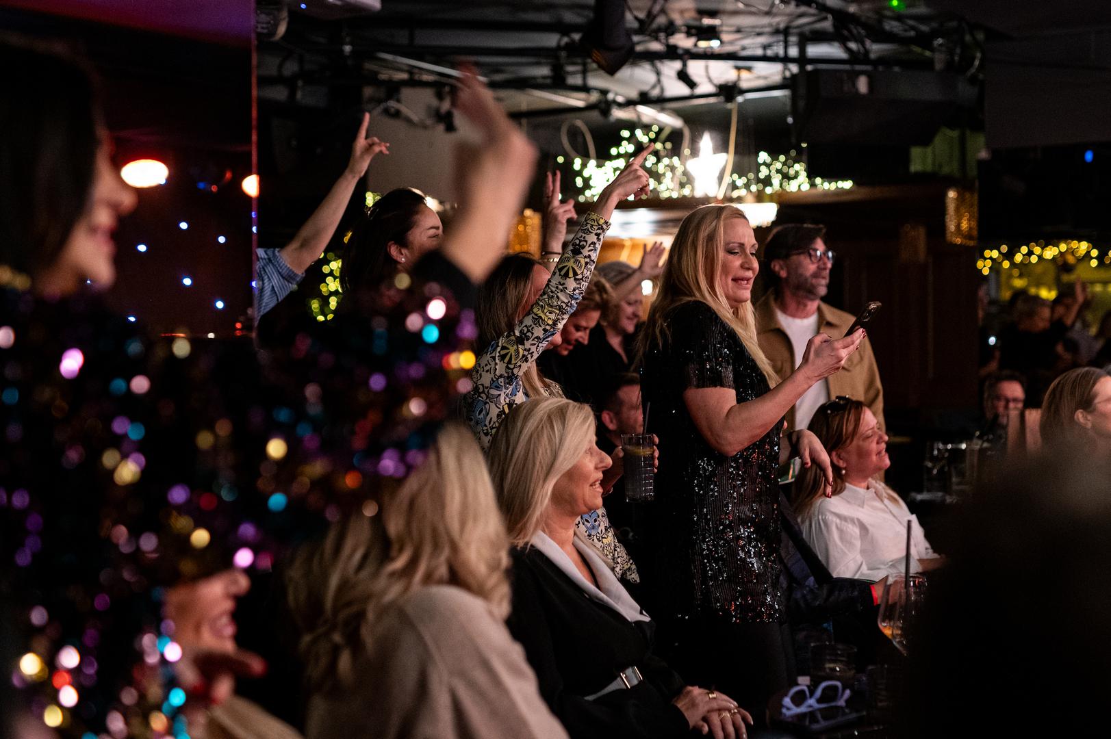 S pjesmom „Ona i ja“ Nenada Ninčevića i Raya, Marija je nastupila je na festivalu „Melodije Jadrana 2025“ te rasplesanim i veselim nastupom podsjetila na svoje pjevačke početke koje je imala kao članica grupe The Frajle u kojoj je tada bila i autor najslušanijih pjesama te grupe. 