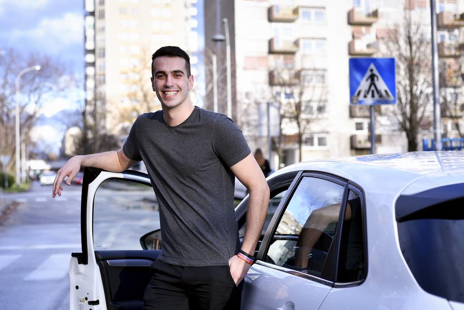 Top 3 razloga zašto Uberovi partneri-vozači jedva čekaju sezonu na moru