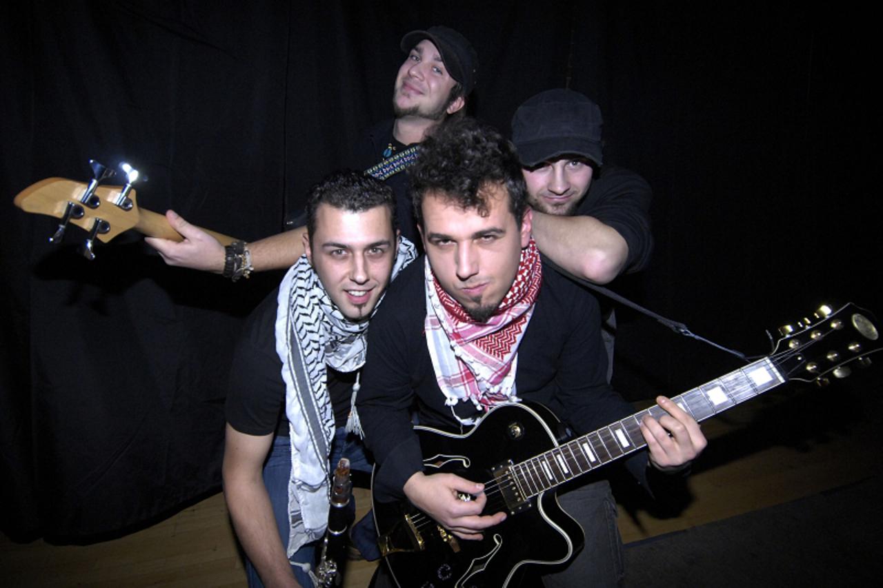 'VARAZDIN/MEDJIMURJE- 08.12.08., Cakovec, Hrvatska- MEF 2008. - Cakovecki etno-band Komedija. Photo: Vjeran Zganec-Rogulja/Vecernji list'