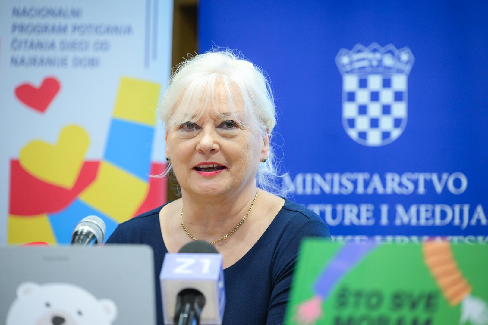 04.02.2026., Zagreb - Ministrica kulture i medija Nina Obuljen Korzinek i ministrica zdravstva Irena Hrstic odrzale su konferenciju za medije na kojoj su objavljeni rezultate nacionalnog izazova „15 po 15 – cijela Hrvatska cita djeci“ i najaviljene daljnje aktivnosti zajednickog programa Rodjeni za citanje - nacionalnog programa poticanja citanja djeci od najranije dobi. Photo: Neva Zganec/PIXSELL