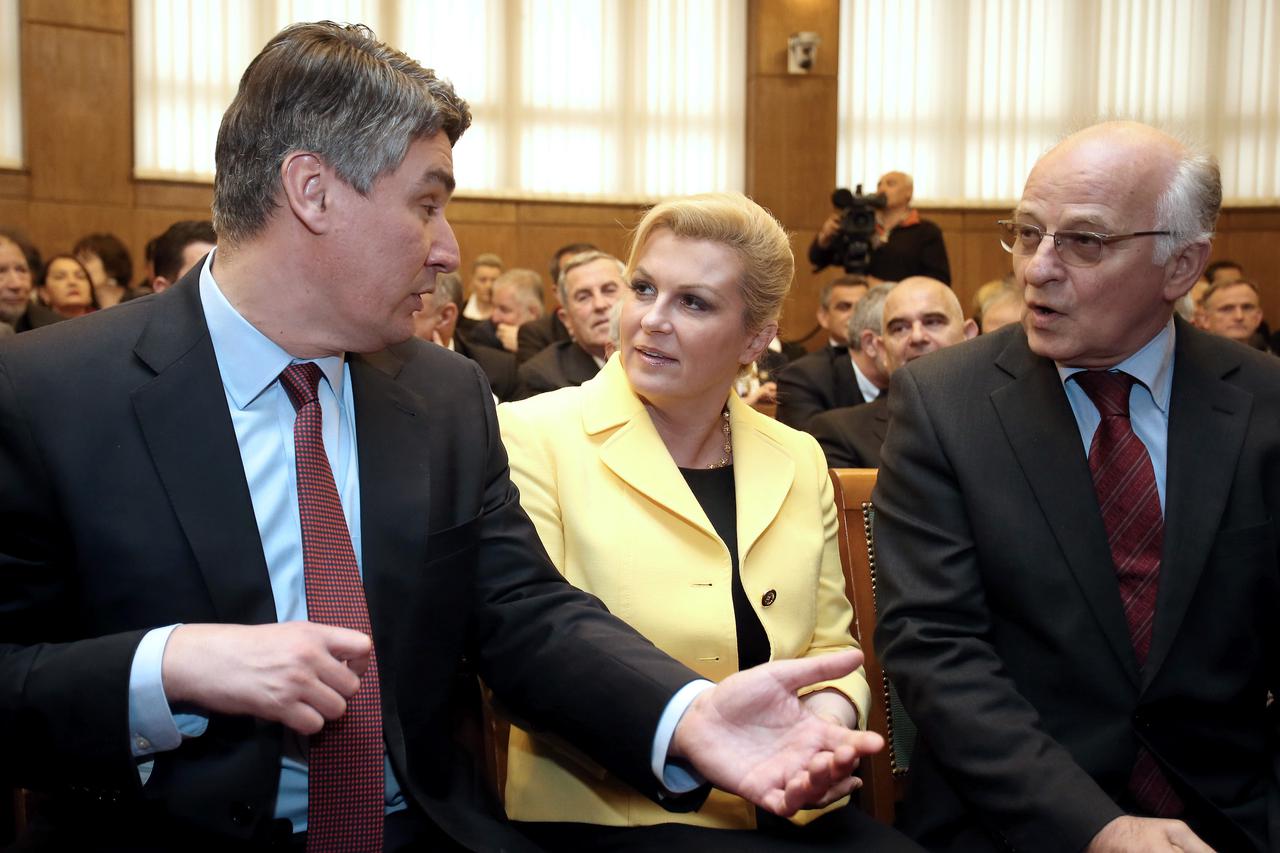 08.03.2015., Zagreb - U dvorani Josipa Sokcevica obiljezen je Svjetski dan Roma. Zoran Milanovic, Kolinda Grabar Kitarovic, Josip Leko.  Photo: Sanjin Strukic/PIXSELL