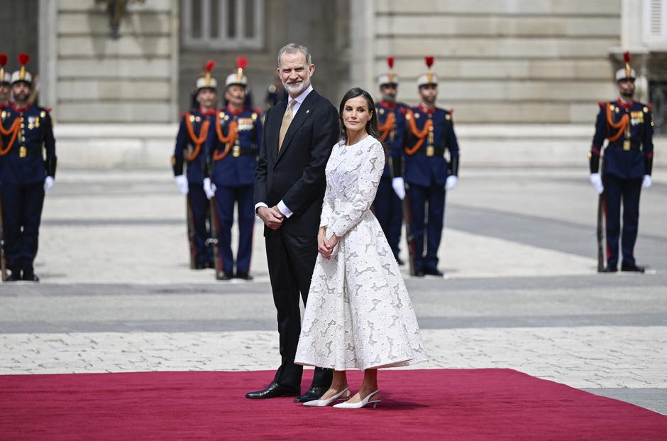 King Felipe VI And Queen Letizia Receive Pope Leo XIV At Royal Palace - Madrid