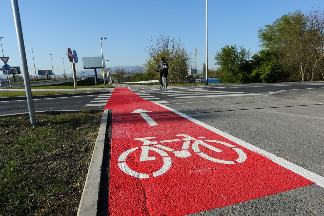 Zagreb: Nova iscrtana biciklistička staza oko i ispod rotora