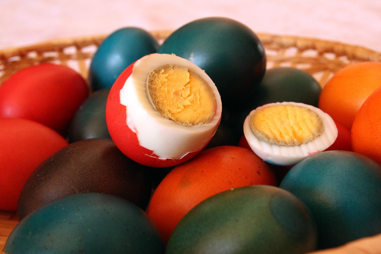 Obojena jaja