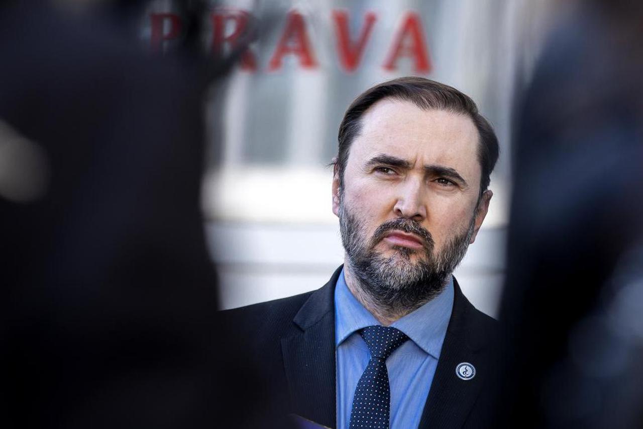 Predsjednik Hrvatske liječničke komore dr. Krešimir Luetić posjetio KBC Split