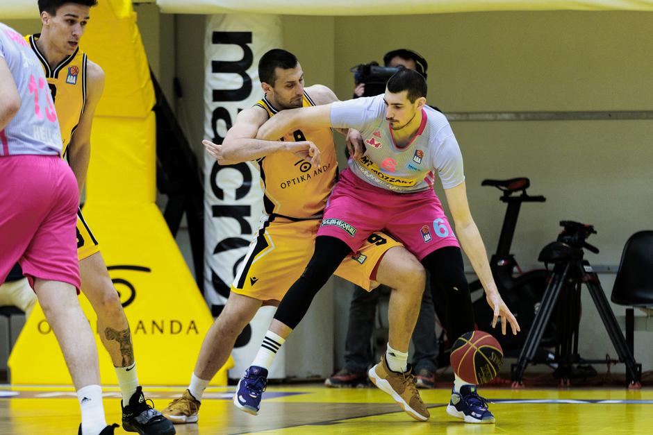 Split: Utakmica 24. kola regionalne košarkaške ABA lige, Split - Mega