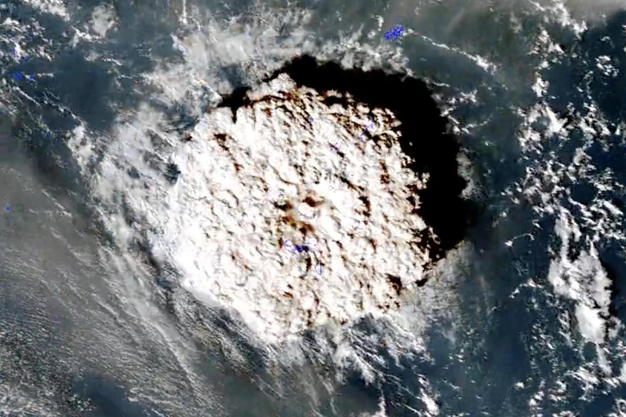 Hunga Tonga-Hunga Ha'apai underwater volcano eruption