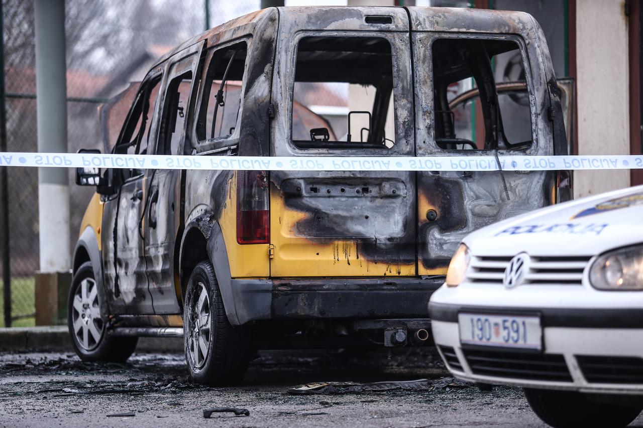 Zagreb: Na parkiralištu ispred ugostiteljskog objekta u Čulincu izgorio automobil
