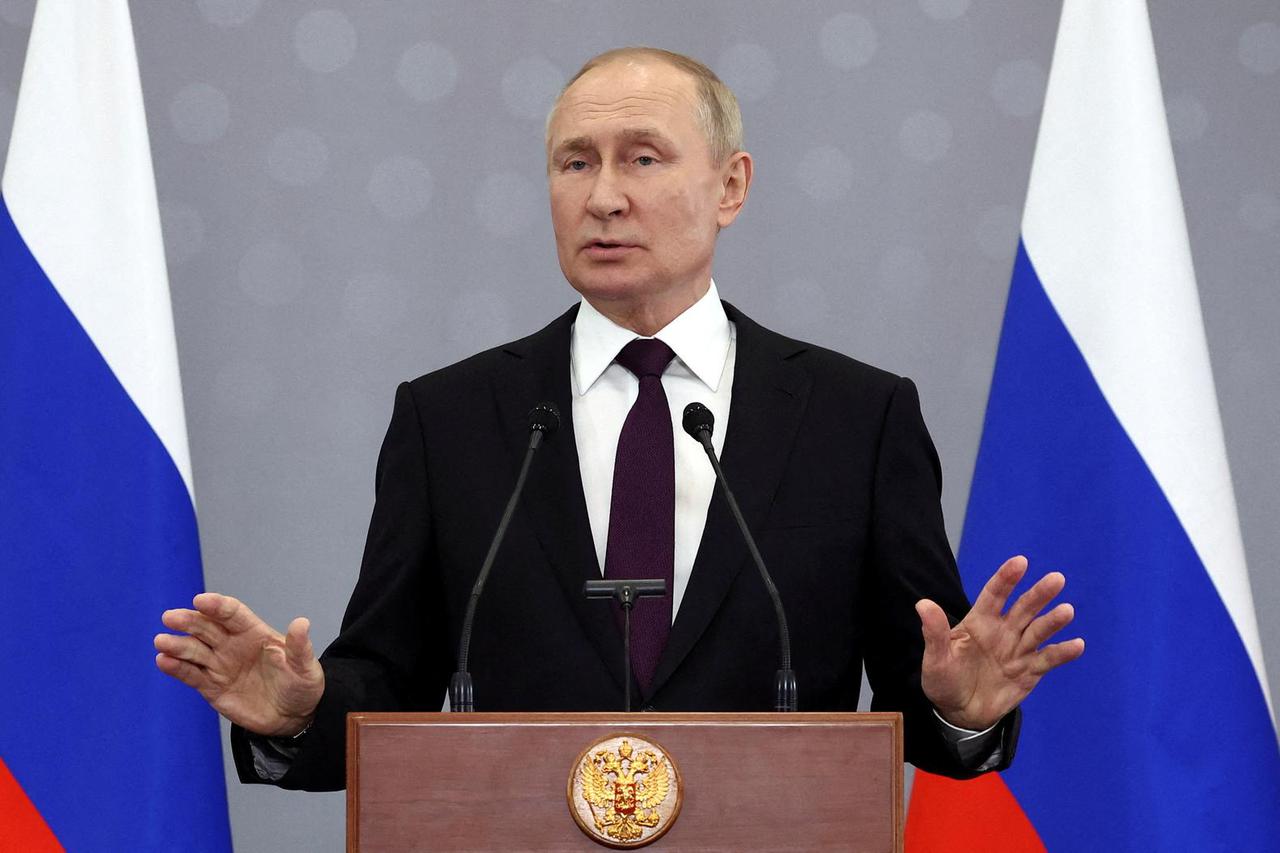 FILE PHOTO: Russian President Putin attends a news conference in Astana