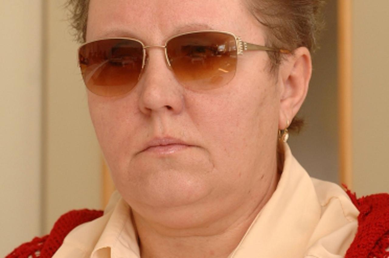'29.03.2010., Cakovec, Hrvatska- Ucenici II. OS Cakovec predstavili cd za slijepu djecu s bajkama i basnama. Marija Ciglar, predsjednica udruge slijepih Medjimurske zupanije. Photo: Vjeran Zganec Rogu