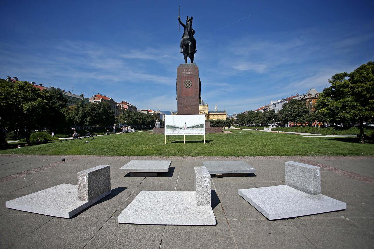 29.08.2014.,  Zagreb - Anketa za gradjane oko rekonstrukcije Trga kralja Tomislava. Photo: Igor Kralj/PIXSELL