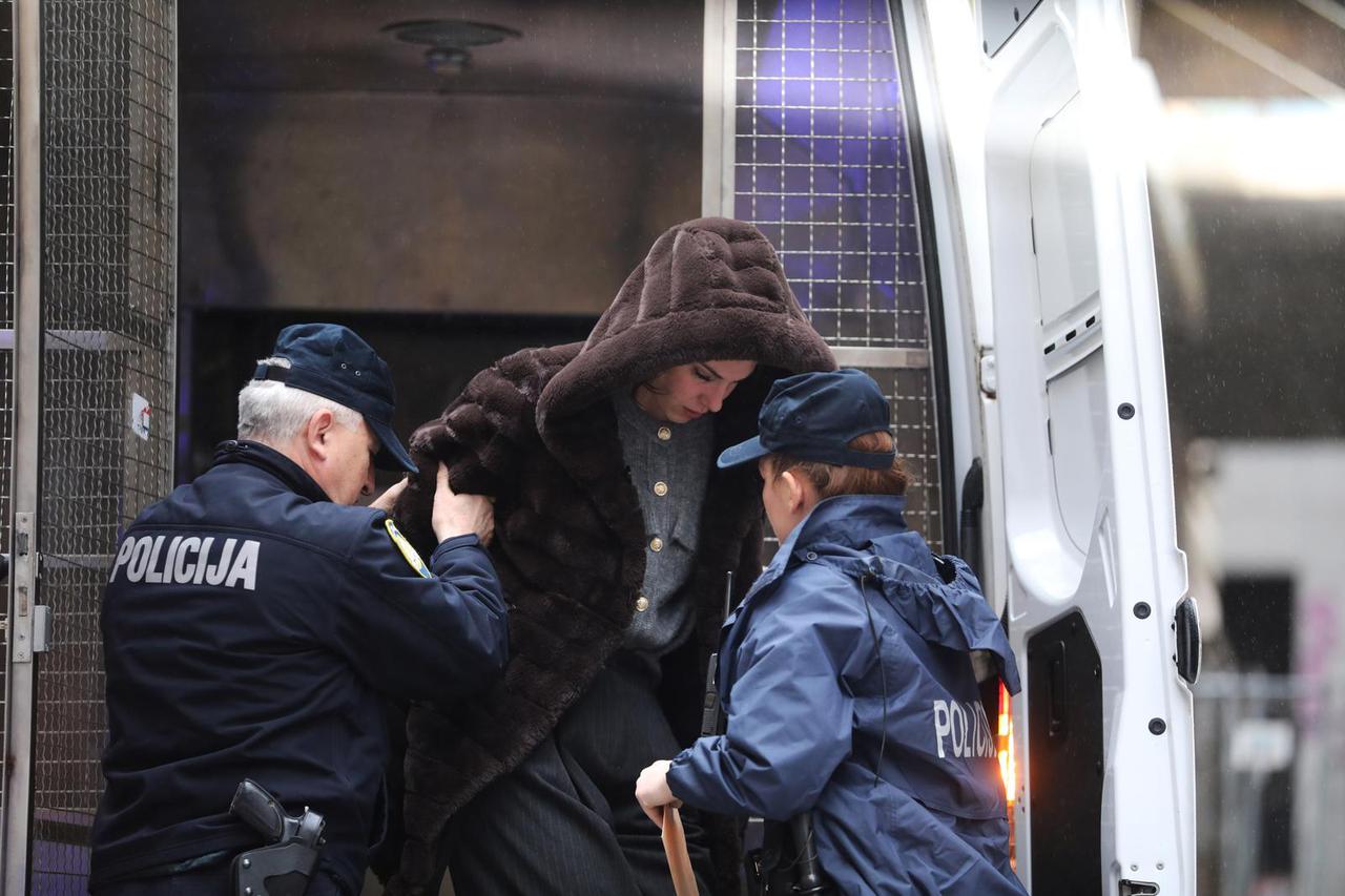 Rijeka: Privođenje Roberta Di Caprija i supruge Iris Kramarić