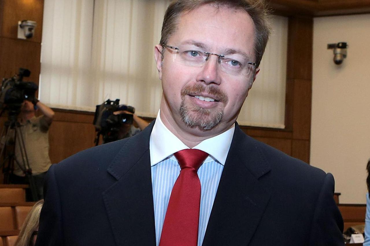 Siniša Varga
