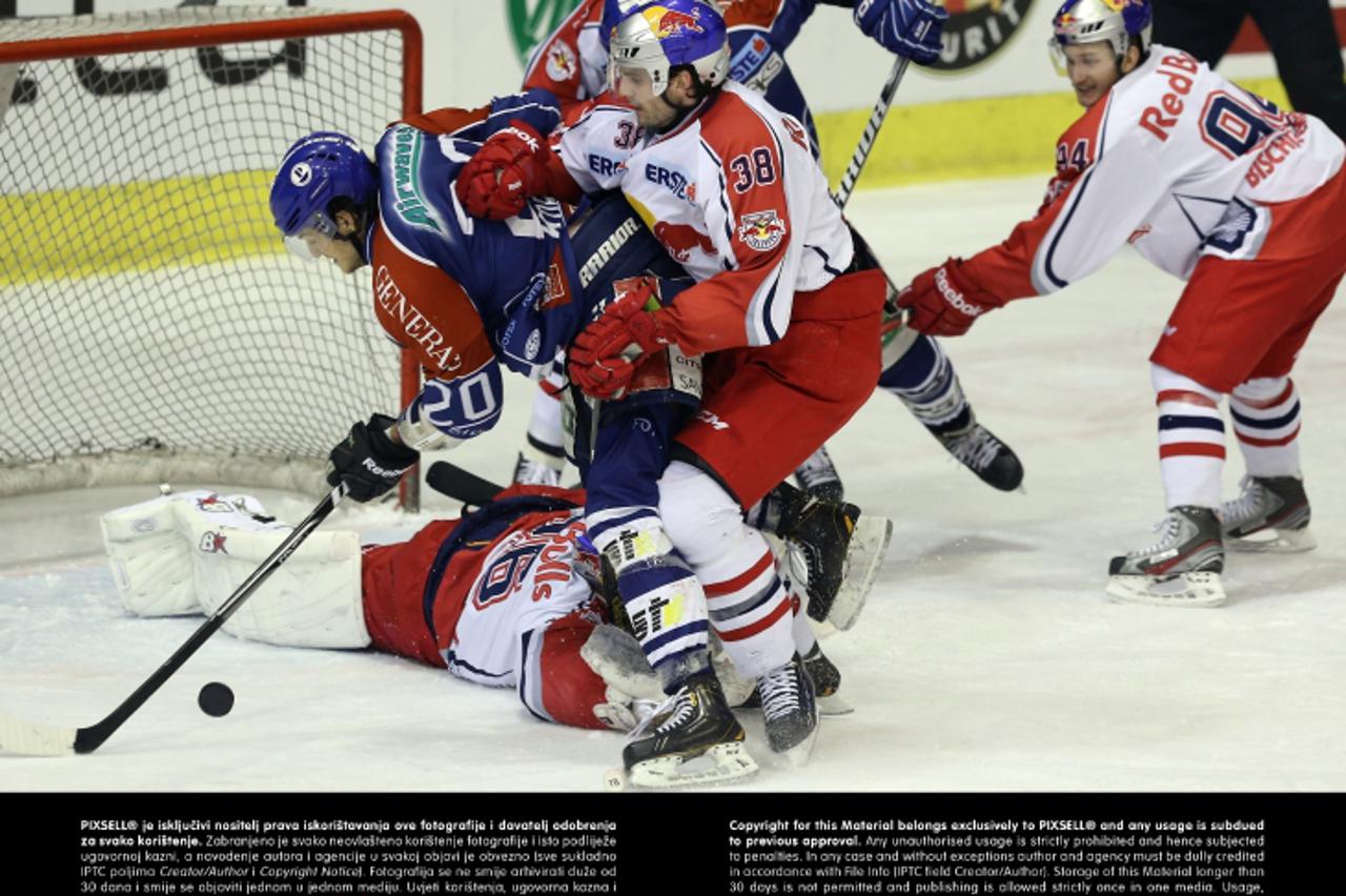 '24.02.2013., Dom sportova, Zagreb - EBEL liga, doigravanje, 1. utakmica, KHL Medvescak - EC Red Bull Salzburg.  Photo: Dalibor Urukalovic/PIXSELL'