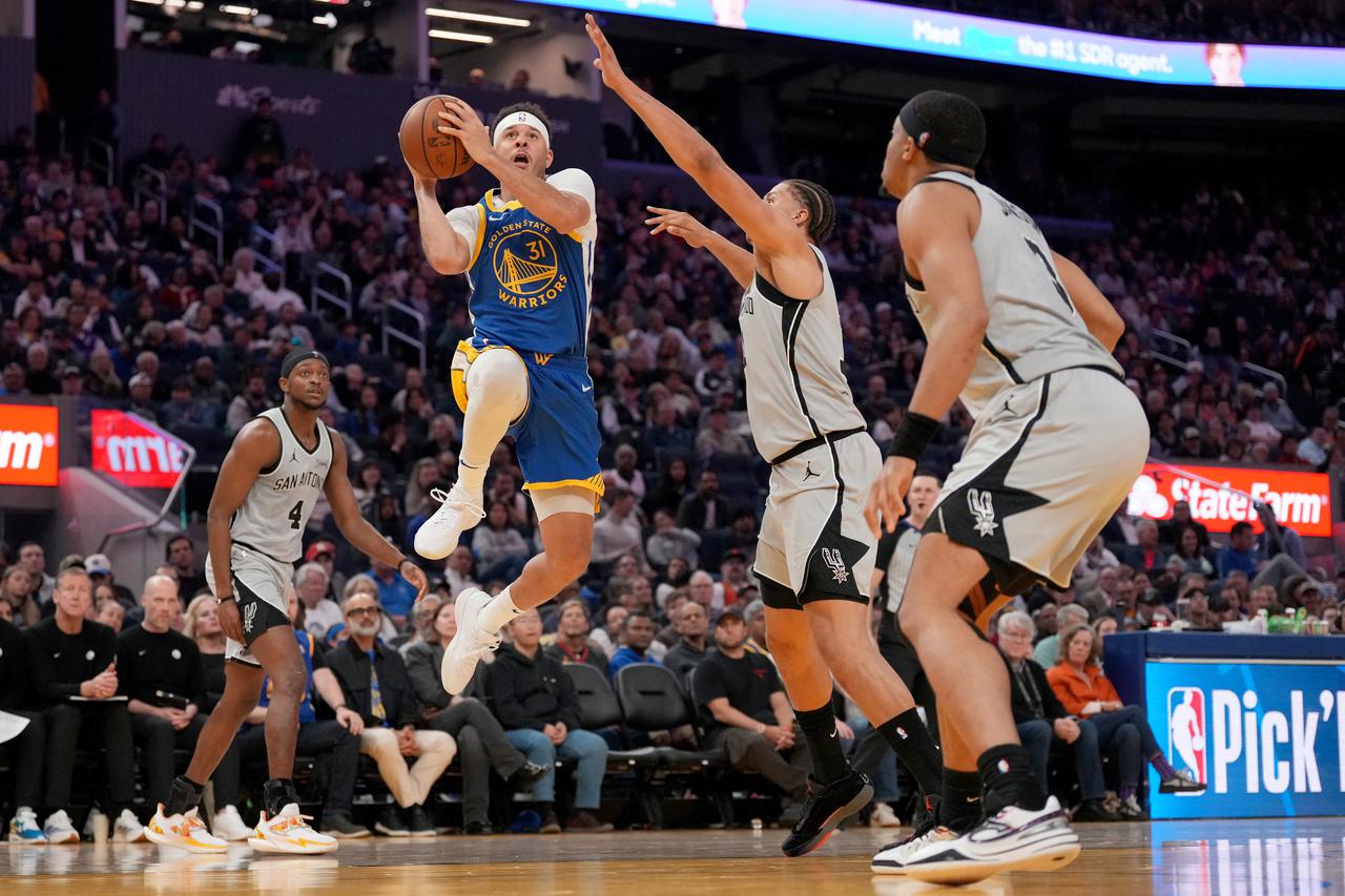 NBA: San Antonio Spurs at Golden State Warriors