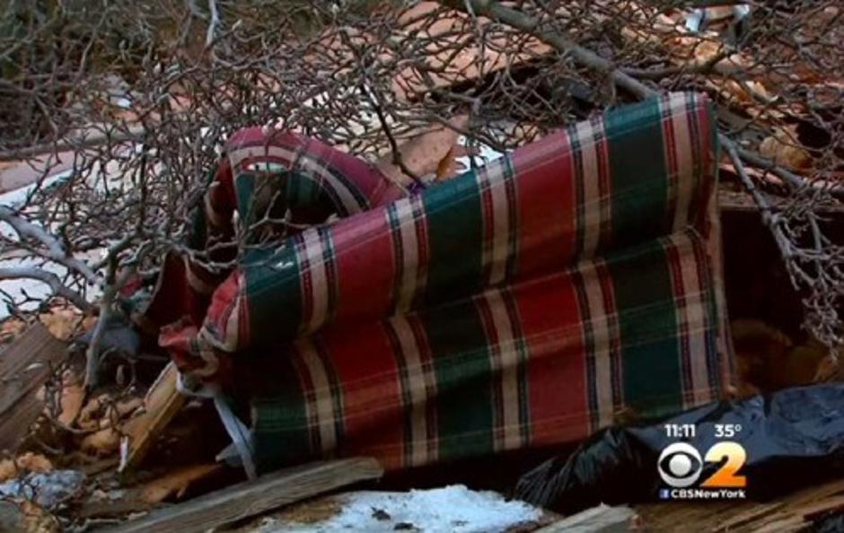 Muž srušio kuću dok je žena bila na poslu