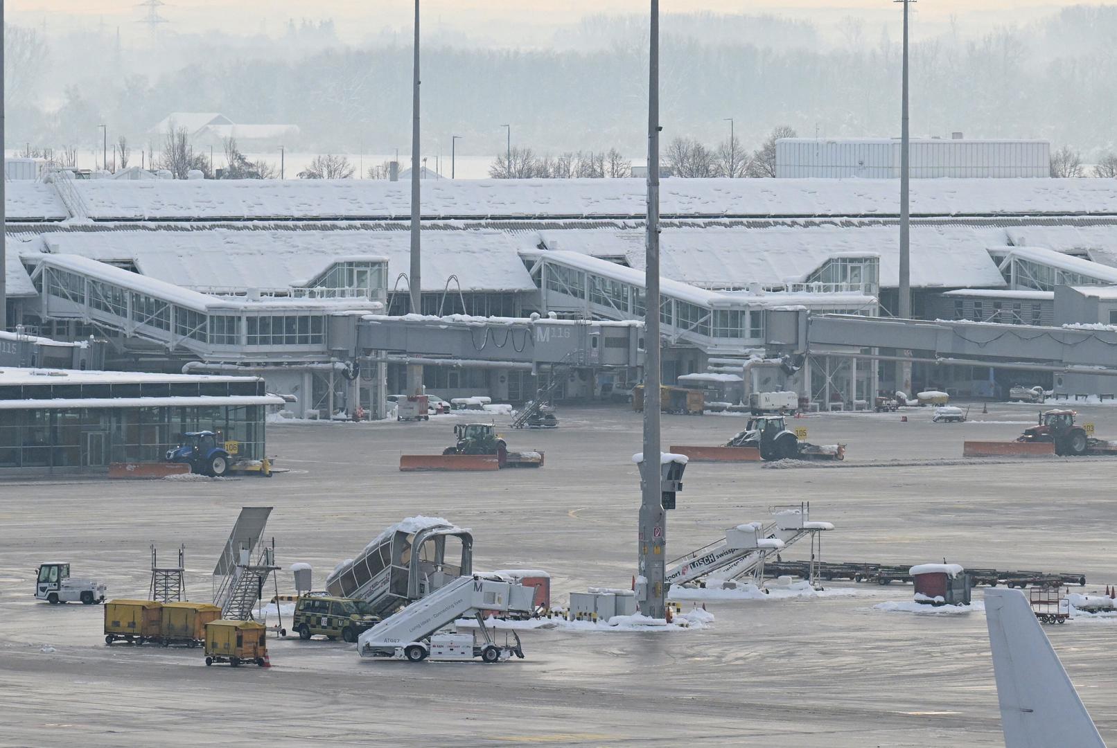 Novi prekid rada nastupa samo 48 sati nakon što je zračna luka nastavila s radom nakon dvodnevnog zatvaranja zbog obilnih snježnih oborina.