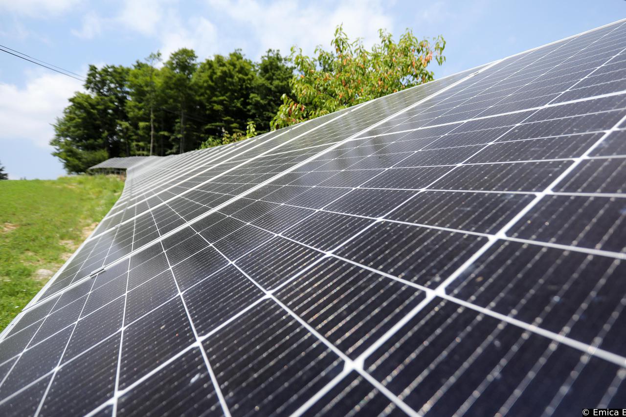 Solarni paneli za proizvodnju električne energije