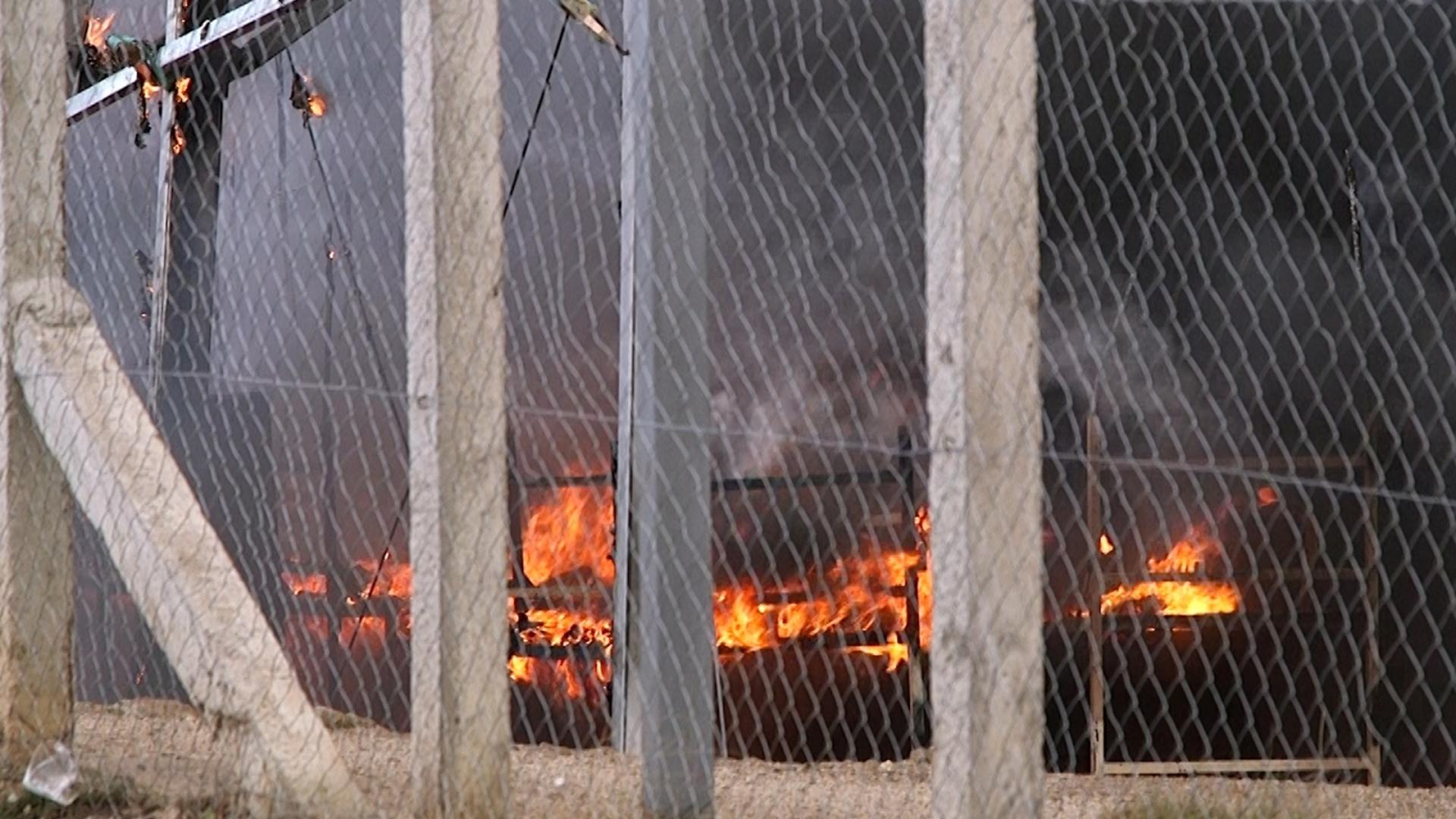 Migrant camp "Lipa" is seen under fire in Bihac, Bosnia and Herzegovina Migrant camp "Lipa" is seen under fire in Bihac, Bosnia and Herzegovina December 23, 2020. REUTERS/Dzemal Catic STRINGER