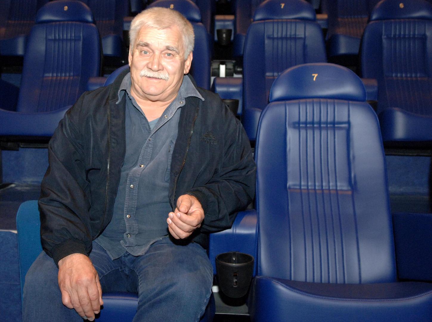 - Boris je došao, nije vjerovao da ću mu to napraviti. Nismo razgovarali pet godina. U to vrijeme doživljavao sam strašne napade i baš on me branio gdje god je stigao. Dizao mi je spomenike, ali nije htio pričati sa mnom - pričao je Vrdoljak.