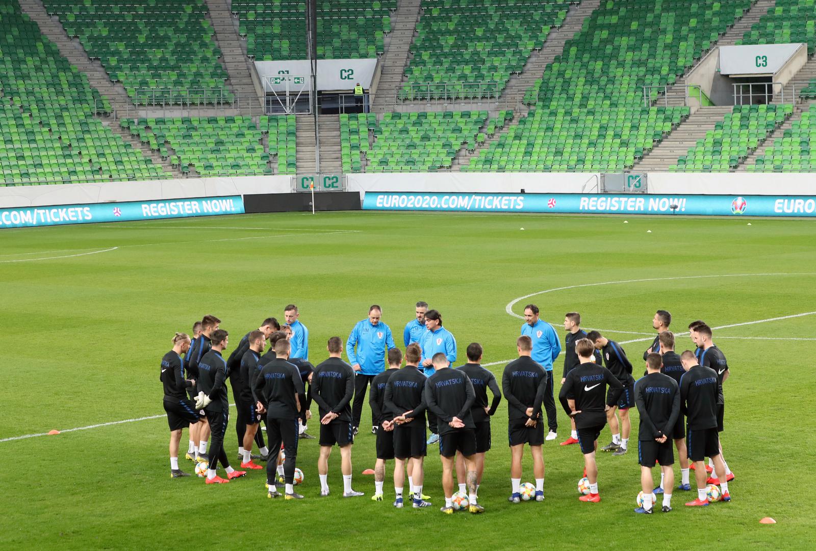 Prije godinu i pol dana u Večernjakovom sportskom tjedniku objavljena je priča kako bi Hrvatskoj trebao (barem) jedan moderan stadion