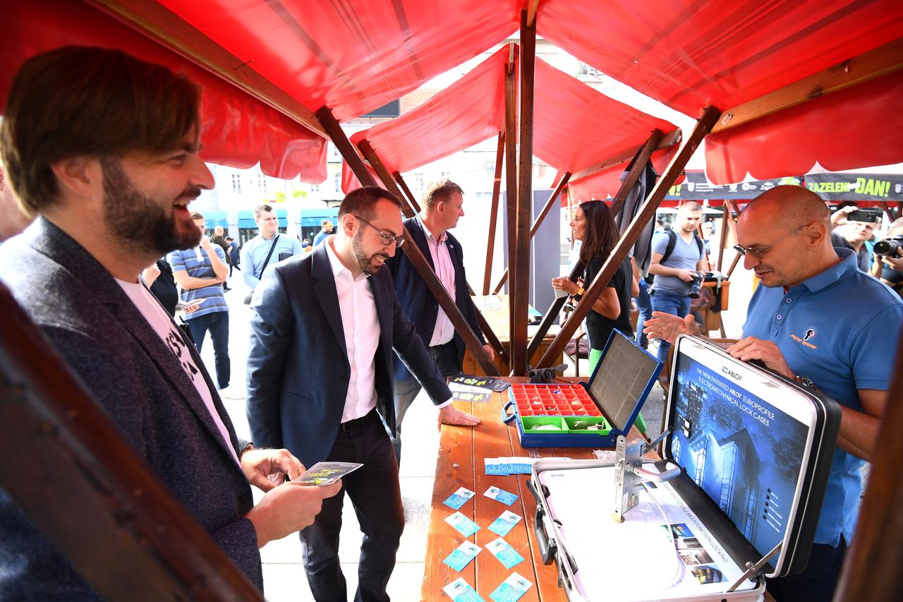 Zagreb: Ćorić i Tomašević podržali akciju #ZaZeleniSvakiDan