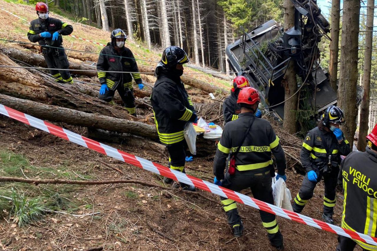 ITALY-CABLE CAR CRASH