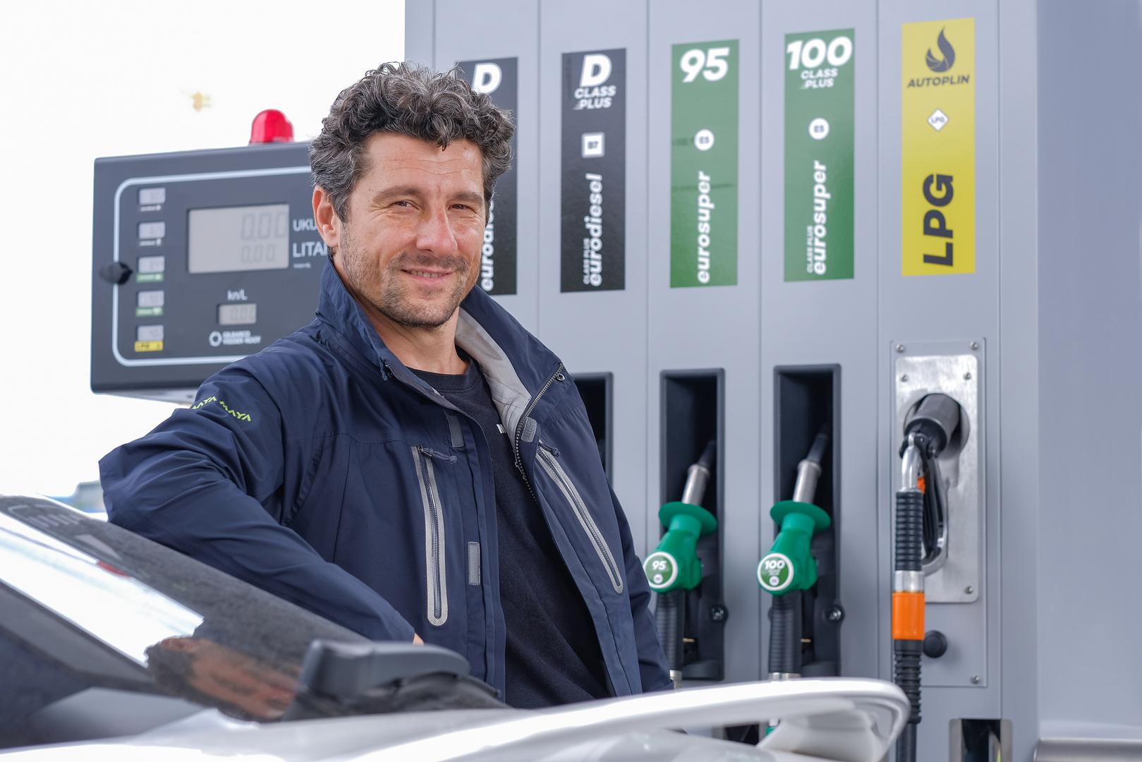 I popularni glumac Dušan Bućan prepoznao je prednosti vožnje na plin